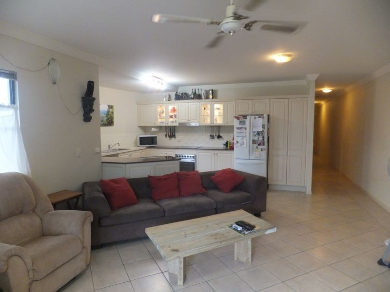 5/65 Sims Esplanade, Yorkeys Knob QLD 4878