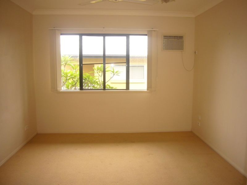 5/65 Sims Esplanade, Yorkeys Knob QLD 4878