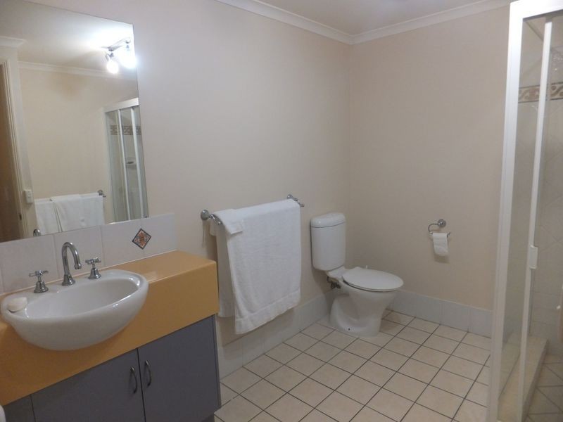 21/255 Lake Street, Aeroglen QLD 4870