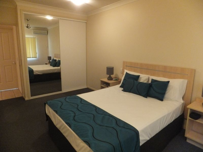 21/255 Lake Street, Aeroglen QLD 4870