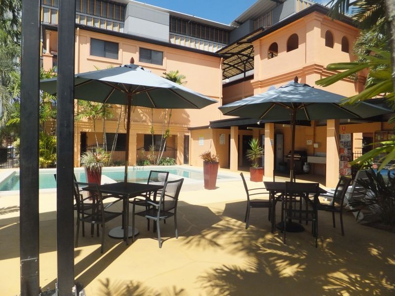 21/255 Lake Street, Aeroglen QLD 4870