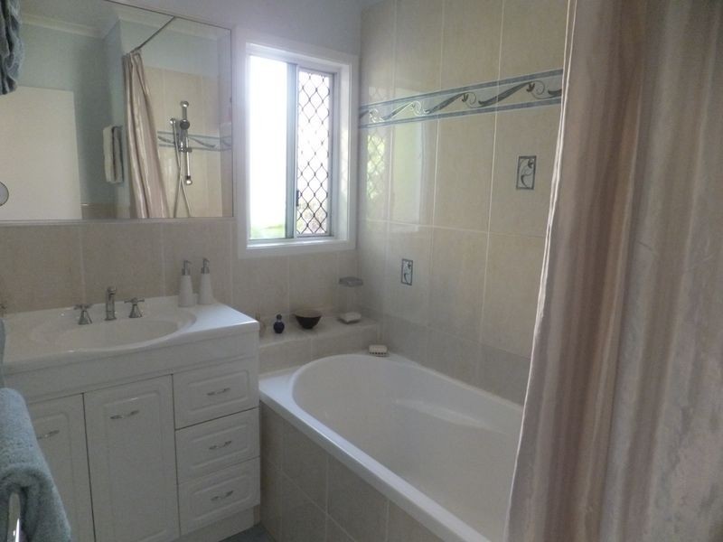 62 Cunningham Street, Yorkeys Knob QLD 4878