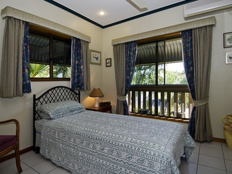 11 Margo Street, Yorkeys Knob QLD 4878