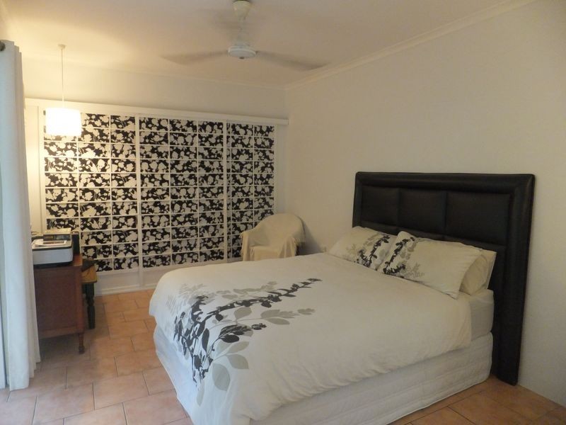8A Albion Street, Yorkeys Knob QLD 4878