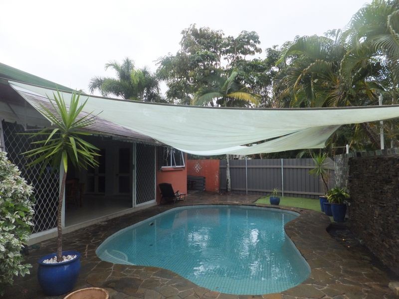 8A Albion Street, Yorkeys Knob QLD 4878