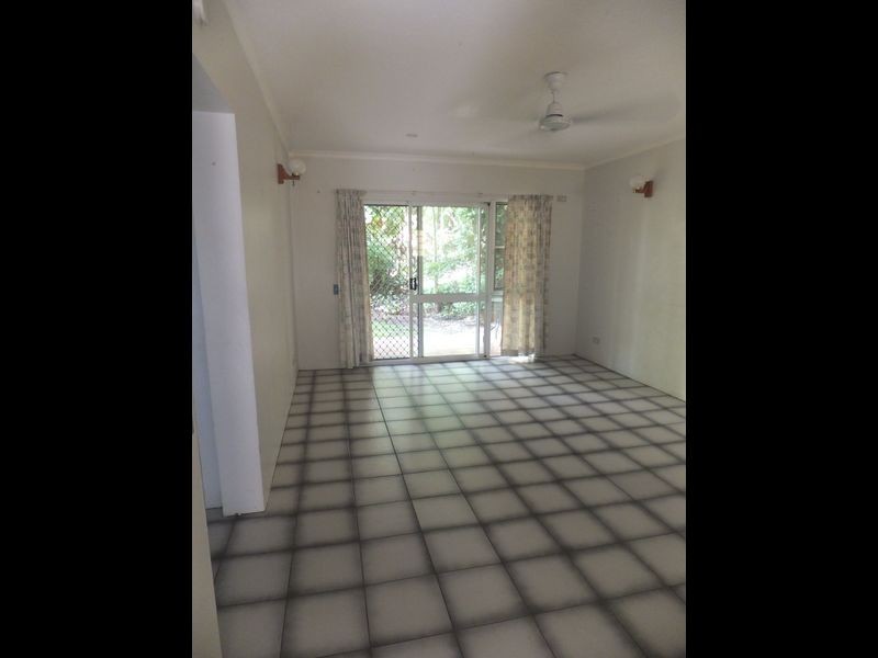 8/549 Varley Street, Yorkeys Knob QLD 4878