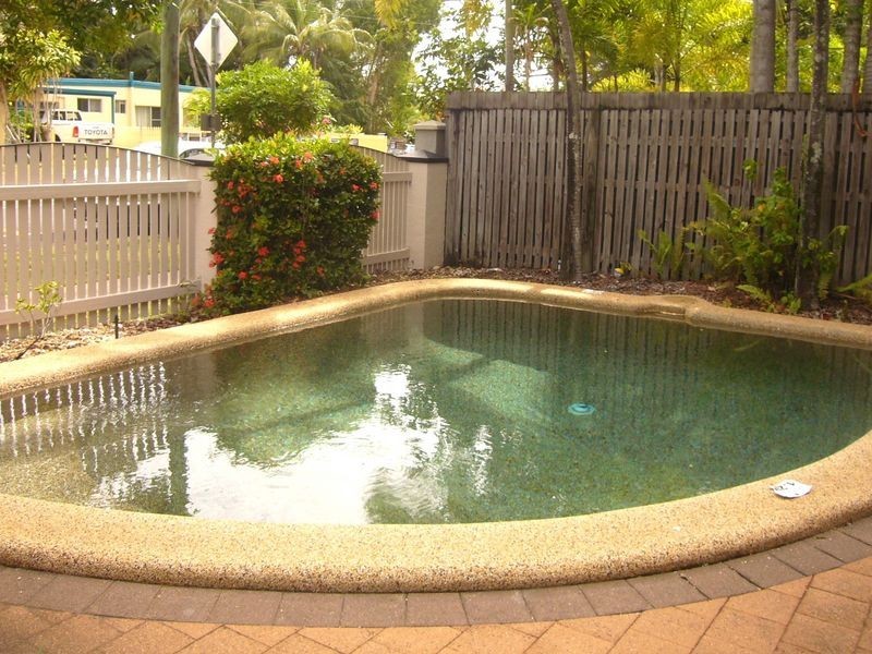 1/13 Rutherford Street, Yorkeys Knob QLD 4878