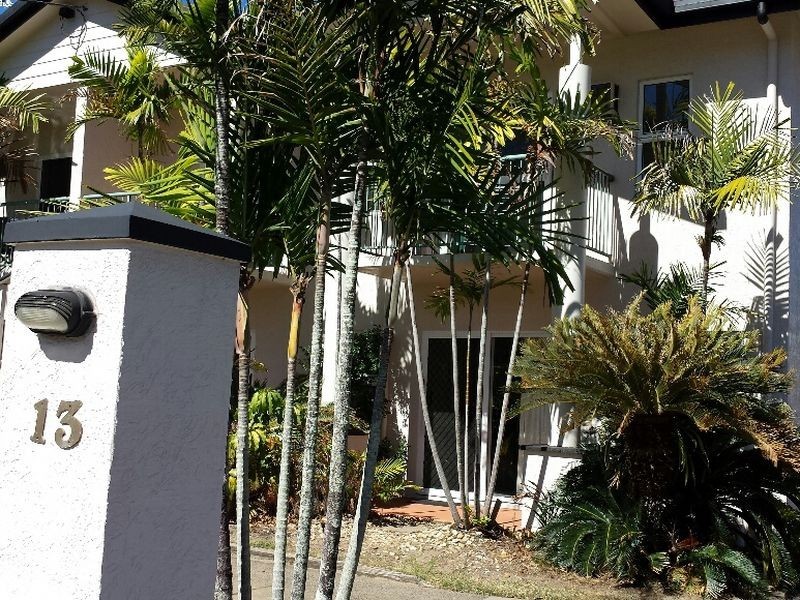 1/13 Rutherford Street, Yorkeys Knob QLD 4878