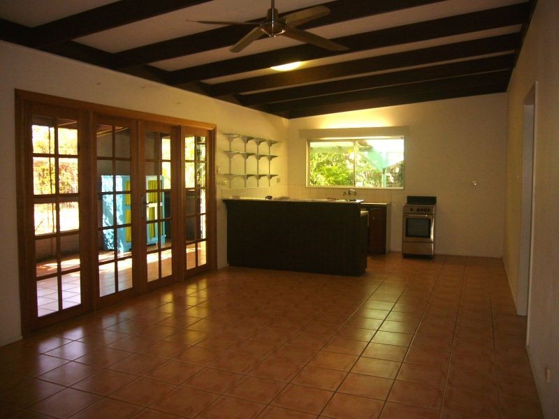 468 Varley Street, Yorkeys Knob QLD 4878