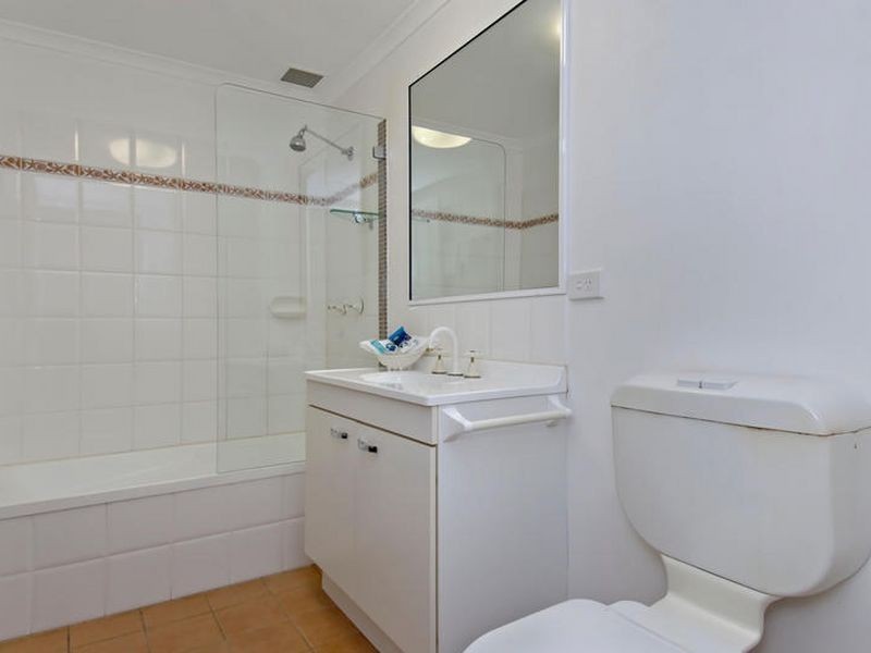 17/61 Sims Esplanade, Yorkeys Knob QLD 4878