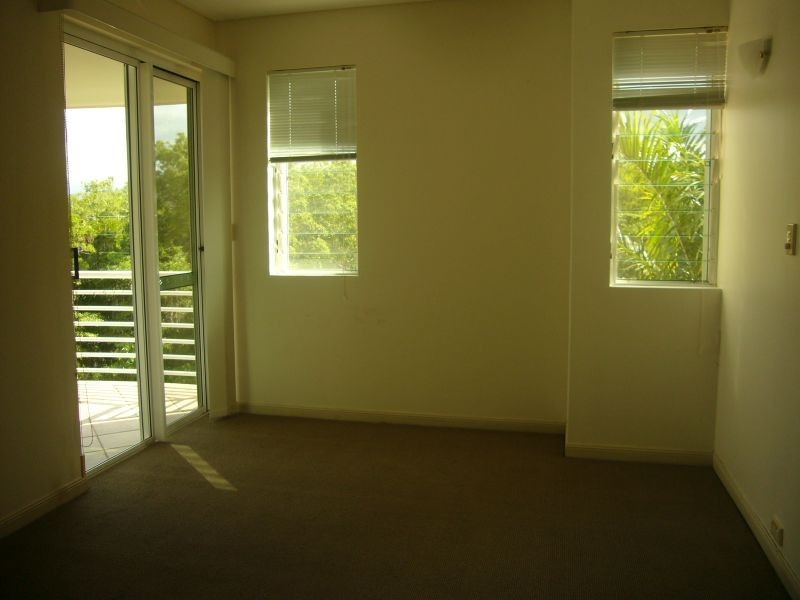 22/2 Deauville Close, Yorkeys Knob QLD 4878