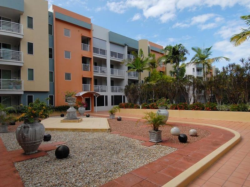 22/2 Deauville Close, Yorkeys Knob QLD 4878