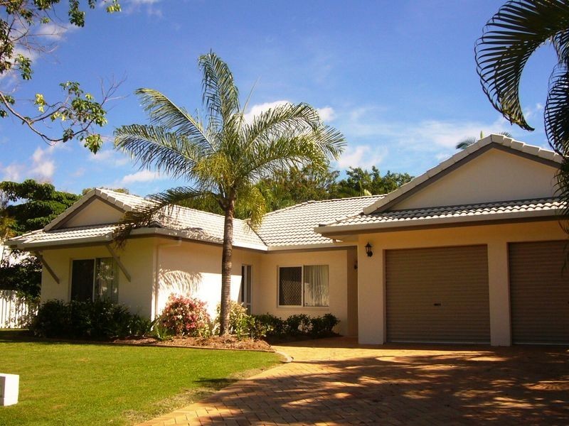 34 Parkinson Ave, Kewarra Beach QLD 4879