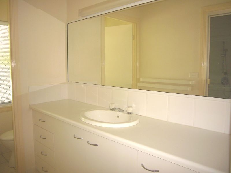 34 Parkinson Ave, Kewarra Beach QLD 4879