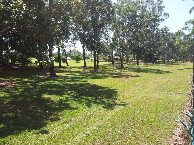 34 Parkinson Ave, Kewarra Beach QLD 4879