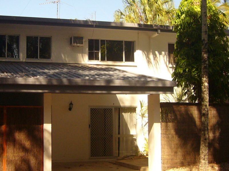 2/21 Bouganvillea Street, Holloways Beach QLD 4878