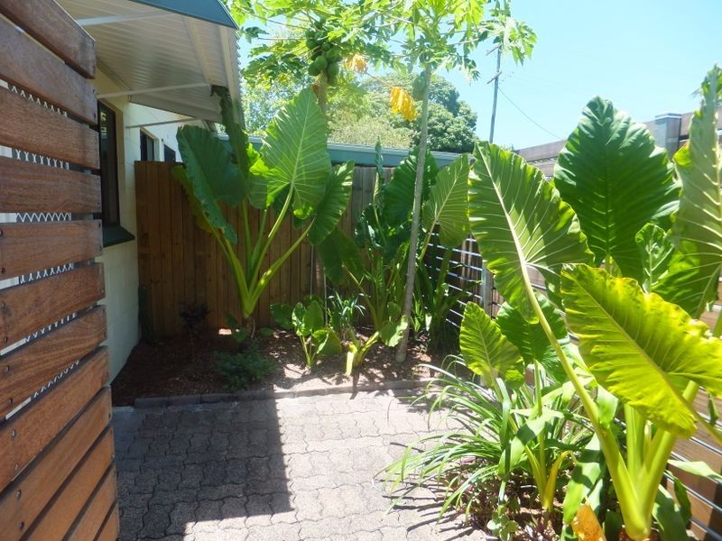 12/14-16 Fairweather Street, Yorkeys Knob QLD 4878