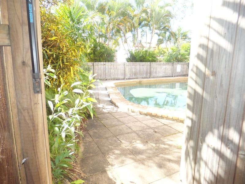 1/33 Fairweather Street, Yorkeys Knob QLD 4878
