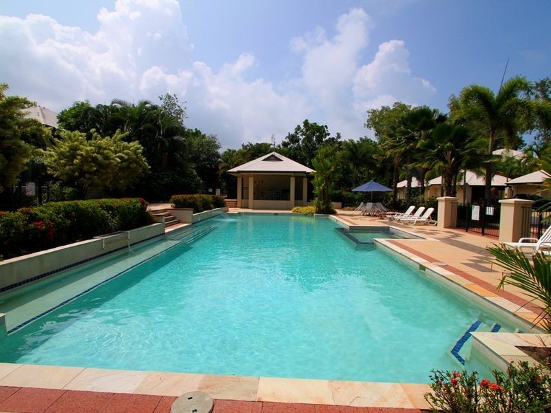 1/5 ARLINGTON ESPLANADE, Clifton Beach QLD 4879