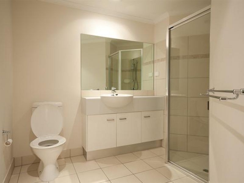 2/11 Rutherford Street THE BEACHSIDE, Yorkeys Knob QLD 4878