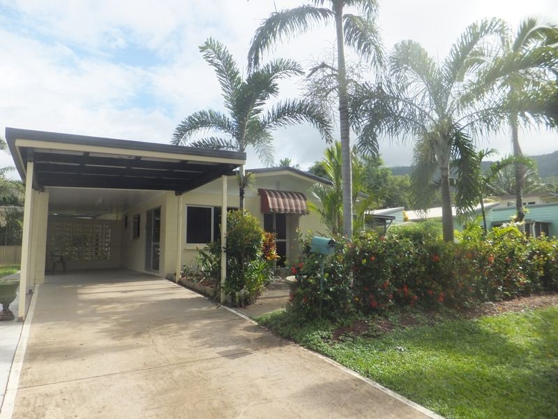 9 Cantal Close, Smithfield QLD 4878