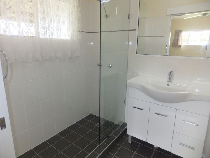 11 ROSEWOOD CLOSE, Redlynch QLD 4870