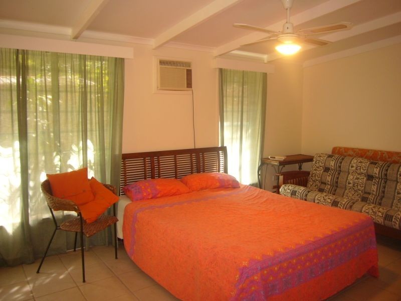 22 Best Street, Yorkeys Knob QLD 4878