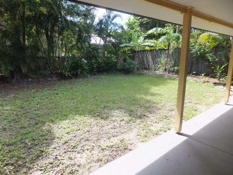 22 Best Street, Yorkeys Knob QLD 4878