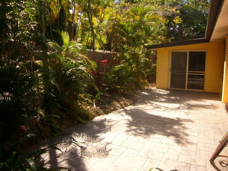 22 Best Street, Yorkeys Knob QLD 4878