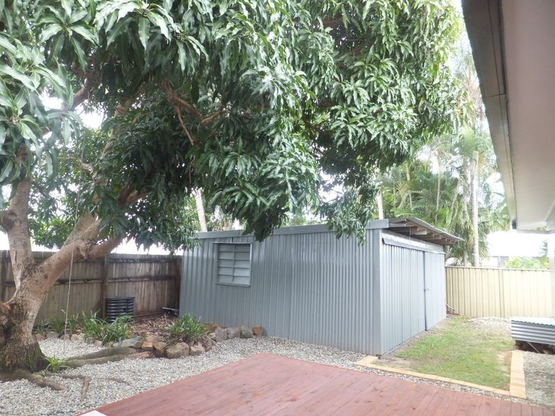 12 Magnolia Street, Holloways Beach QLD 4878