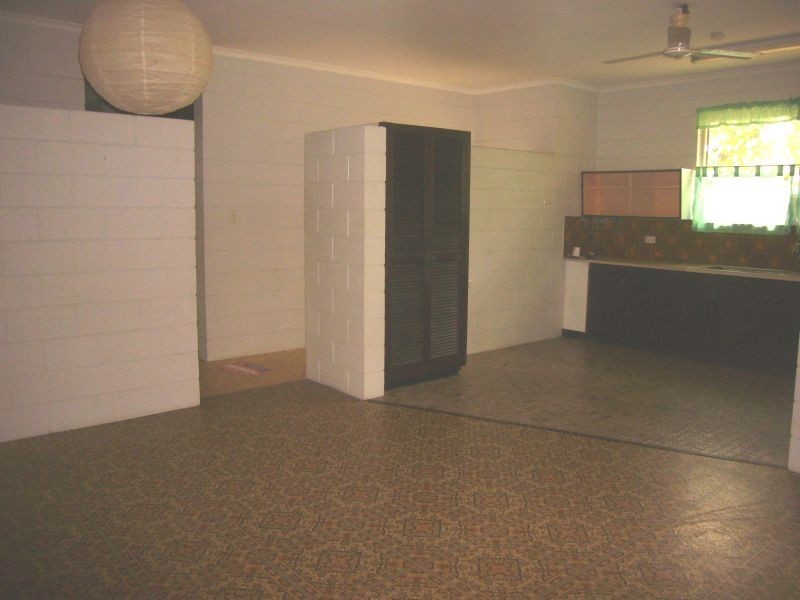 53 Best Street, Yorkeys Knob QLD 4878