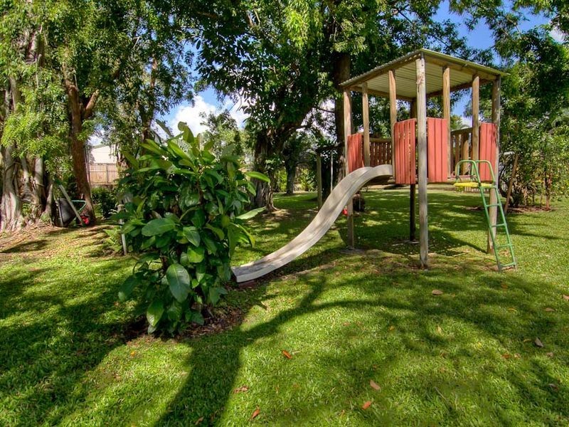 19 Atherton Street, Yorkeys Knob QLD 4878