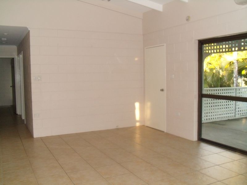 42 Madang Street, Trinity Beach QLD 4879