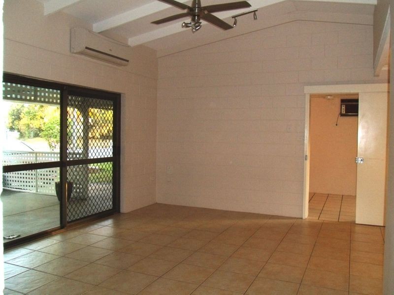 42 Madang Street, Trinity Beach QLD 4879