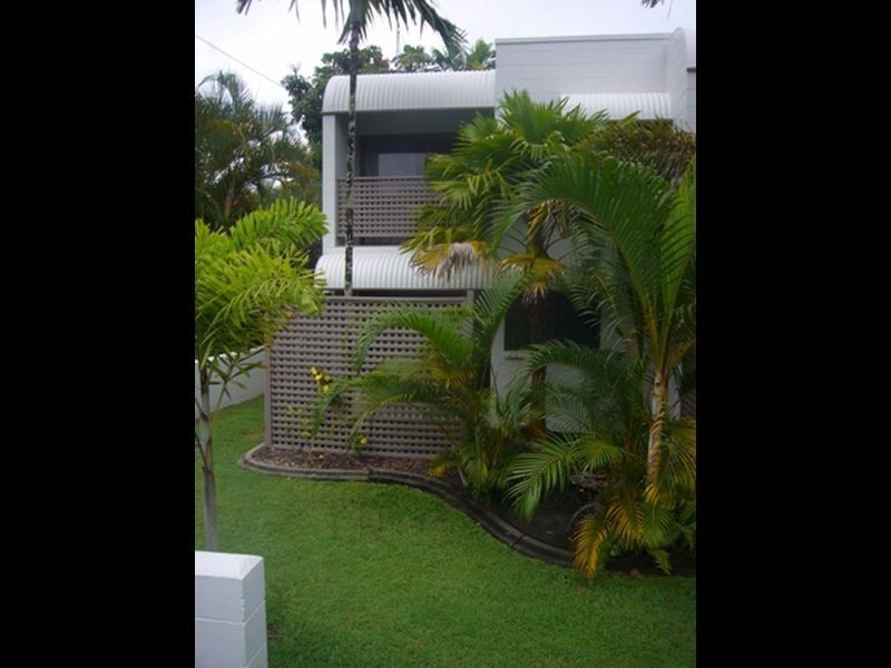 7/493 Varley Street, Yorkeys Knob QLD 4878