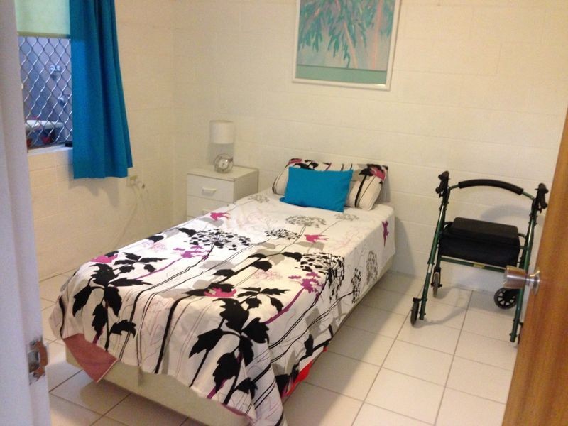 2/499 Varley Street, Yorkeys Knob QLD 4878