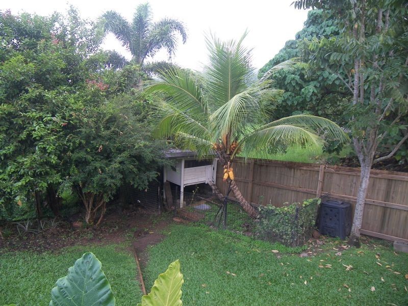 2 Rockton Place, Mooroobool QLD 4870