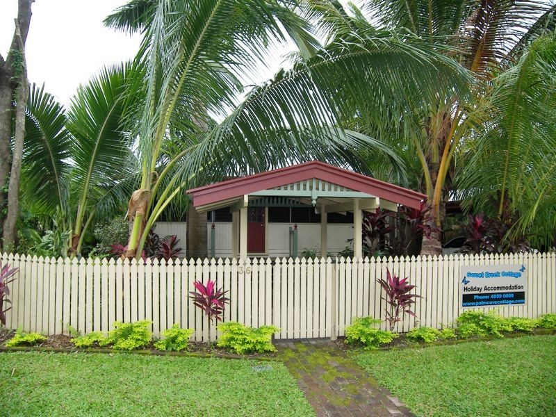 1/36 Veivers Road, Palm Cove QLD 4879