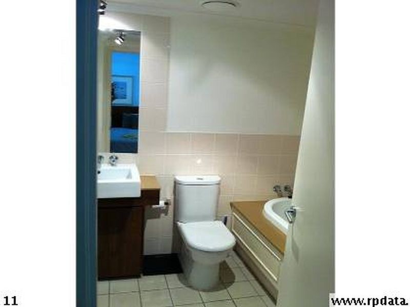 332/49 Williams Esplanade, Palm Cove QLD 4879