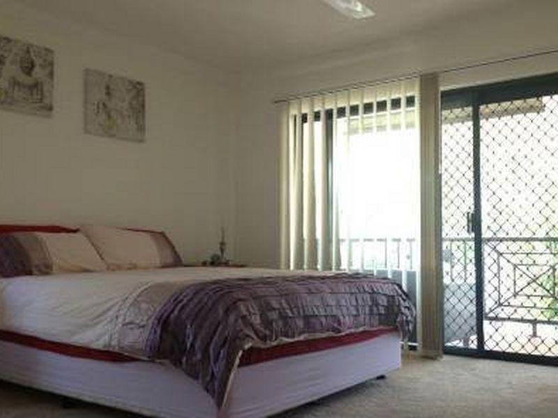 3/548 Varley Street, Yorkeys Knob QLD 4878