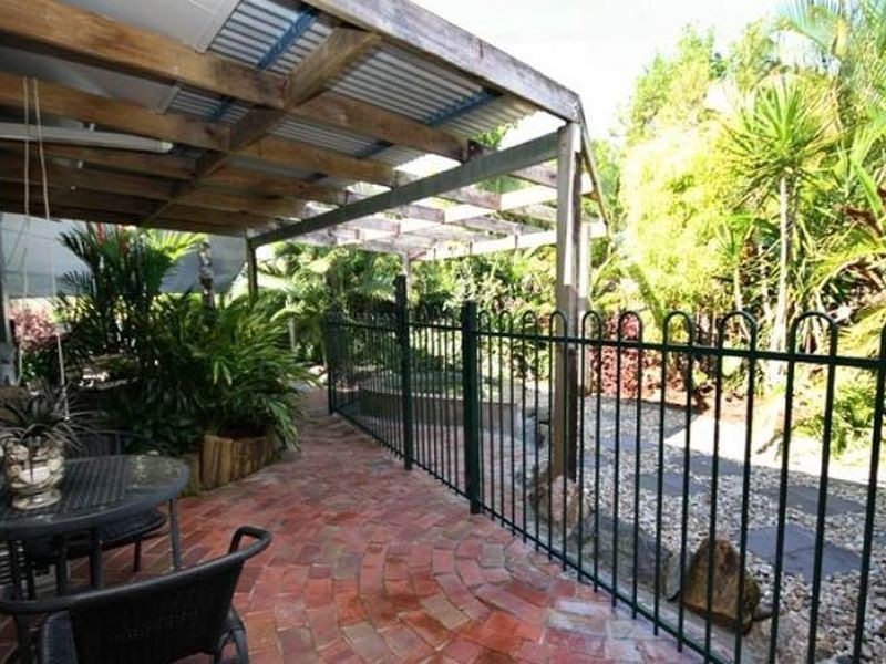 2/5 Simbai Close, Trinity Beach QLD 4879