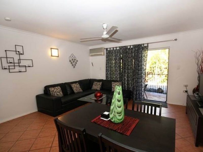 2/5 Simbai Close, Trinity Beach QLD 4879