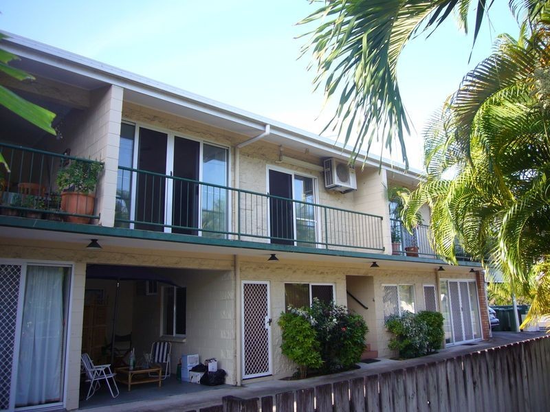 2/505 Varley Street, Yorkeys Knob QLD 4878