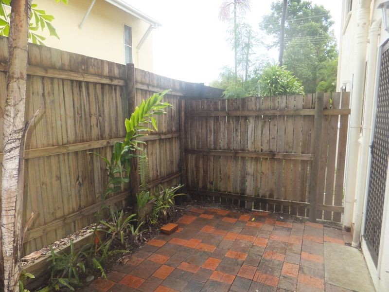 6/501 Varley Street, Yorkeys Knob QLD 4878