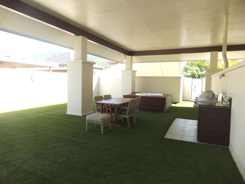 426-427/5 Triton Street, Palm Cove QLD 4879