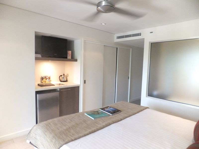 426-427/5 Triton Street, Palm Cove QLD 4879