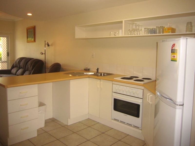 1/13 Rutherford Street, Yorkeys Knob QLD 4878