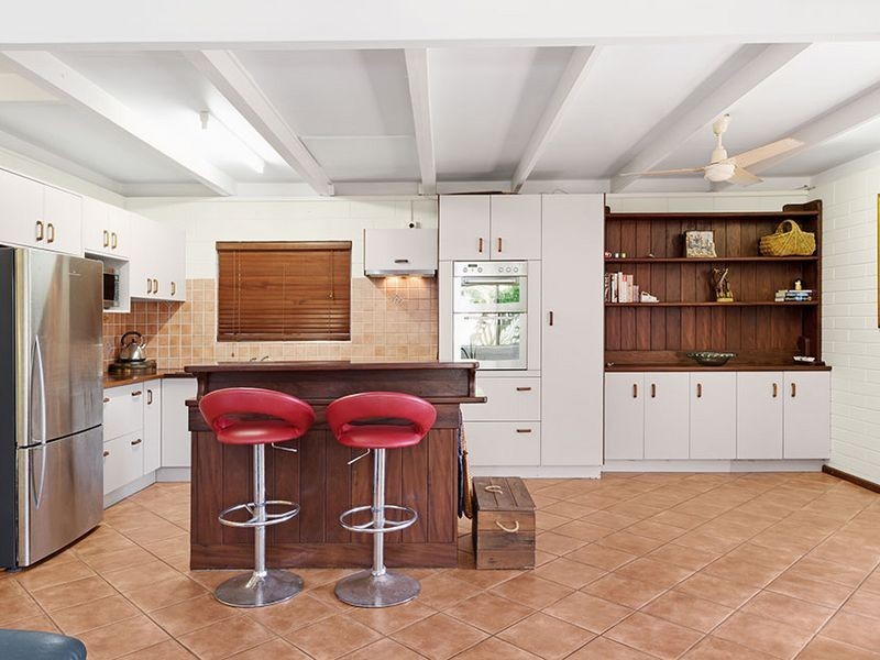 37 Morgan Street, Yorkeys Knob QLD 4878
