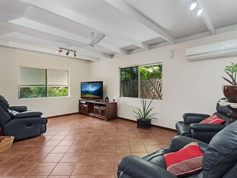 37 Morgan Street, Yorkeys Knob QLD 4878