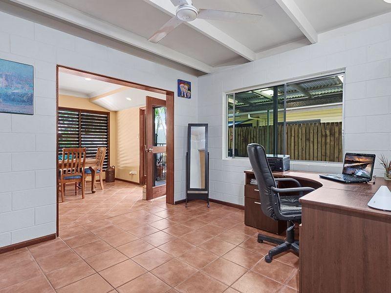 37 Morgan Street, Yorkeys Knob QLD 4878